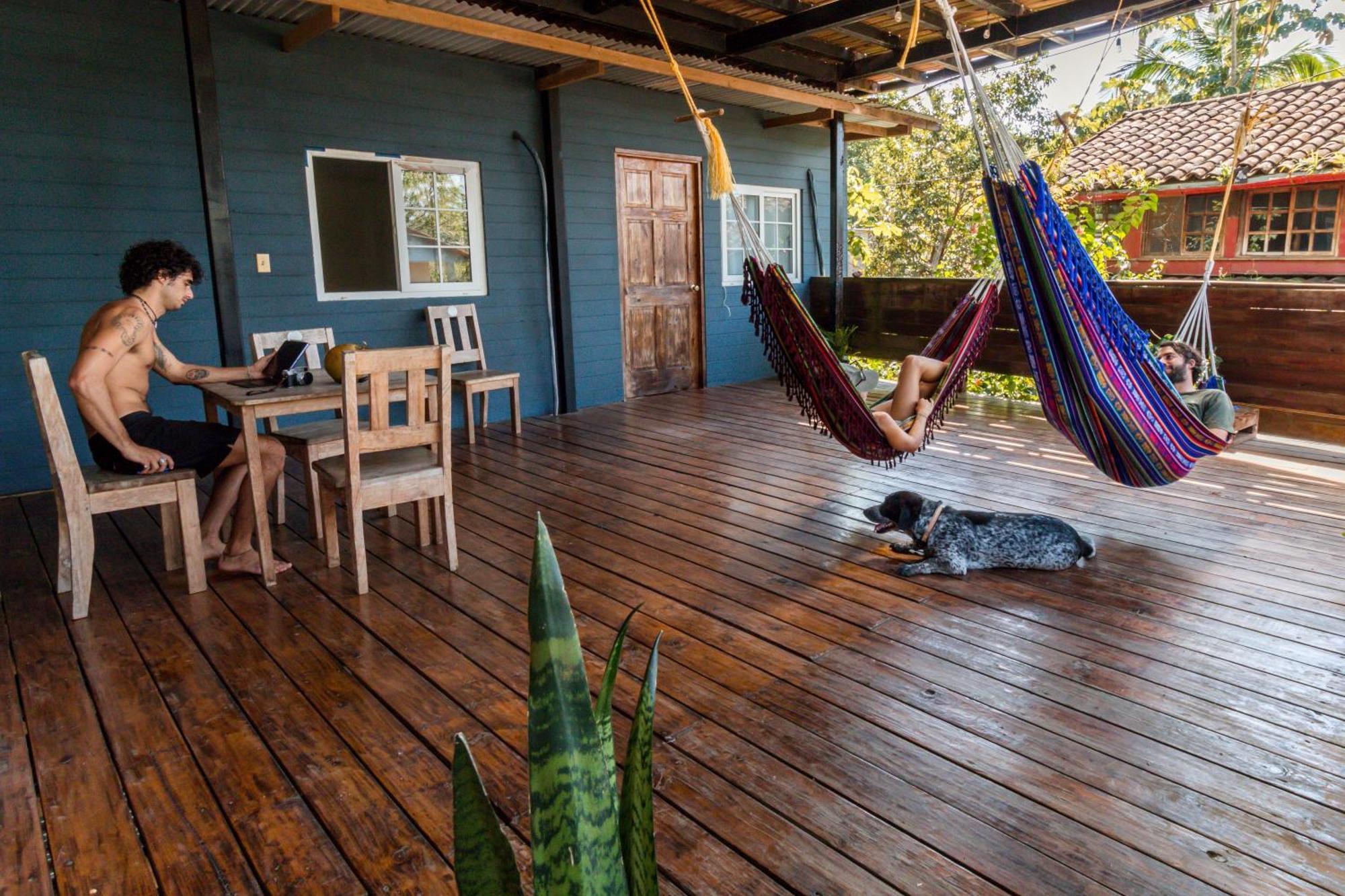 Hostel Villa Vento Surf Santa Catalina Esterno foto