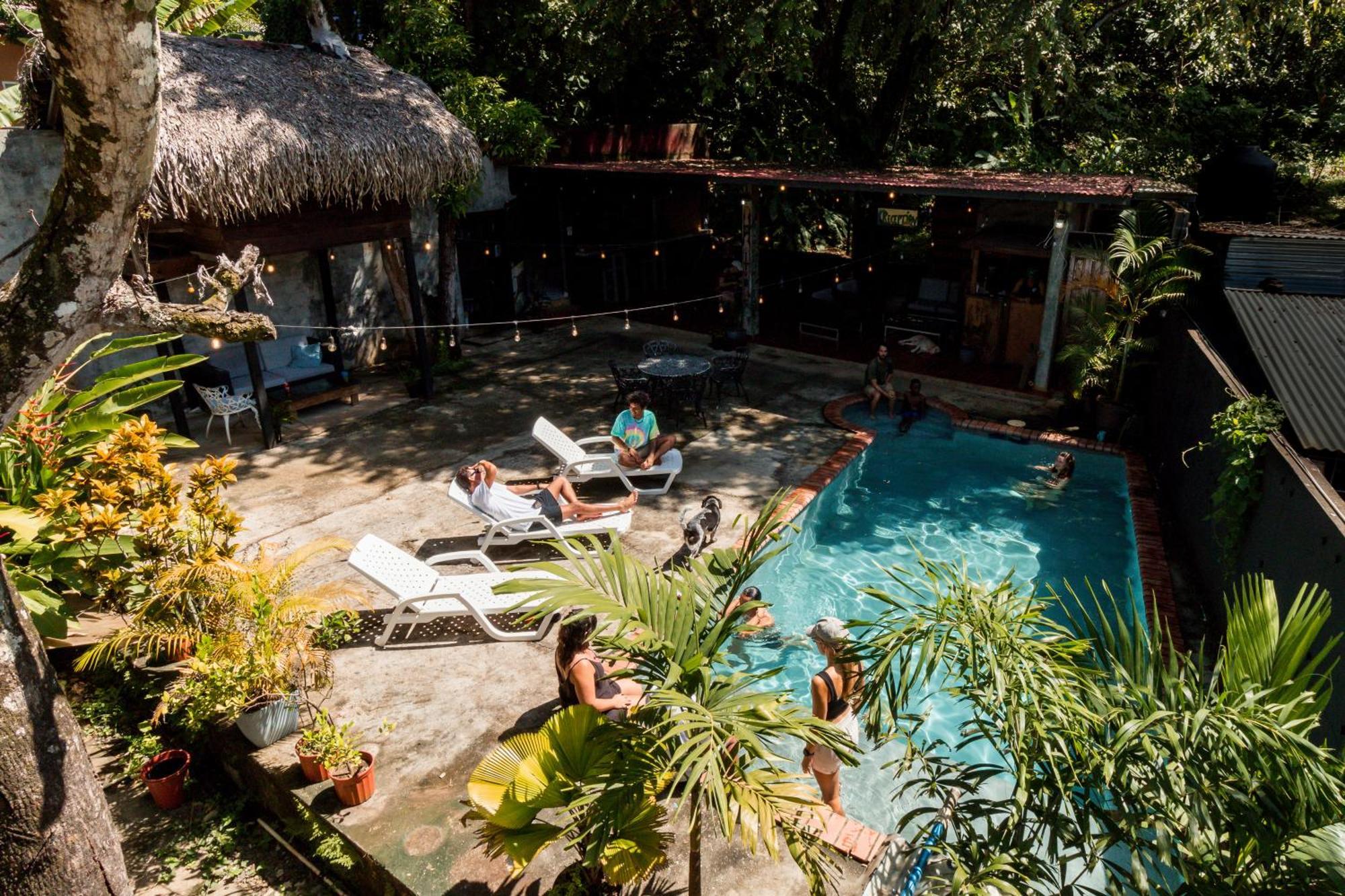 Hostel Villa Vento Surf Santa Catalina Esterno foto