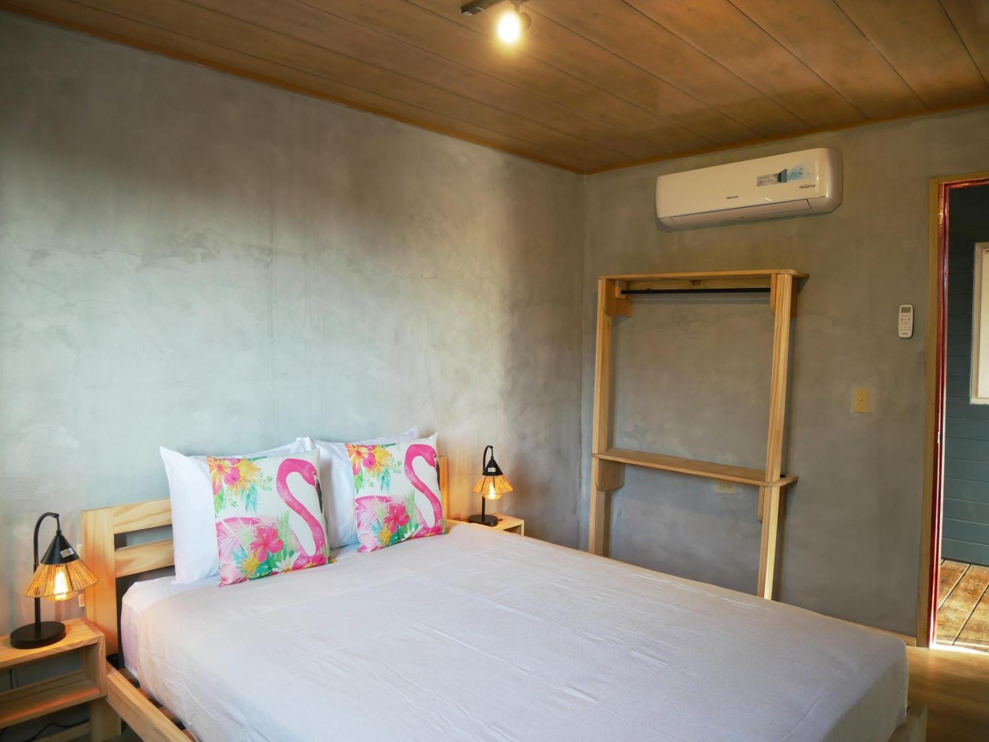 Hostel Villa Vento Surf Santa Catalina Esterno foto